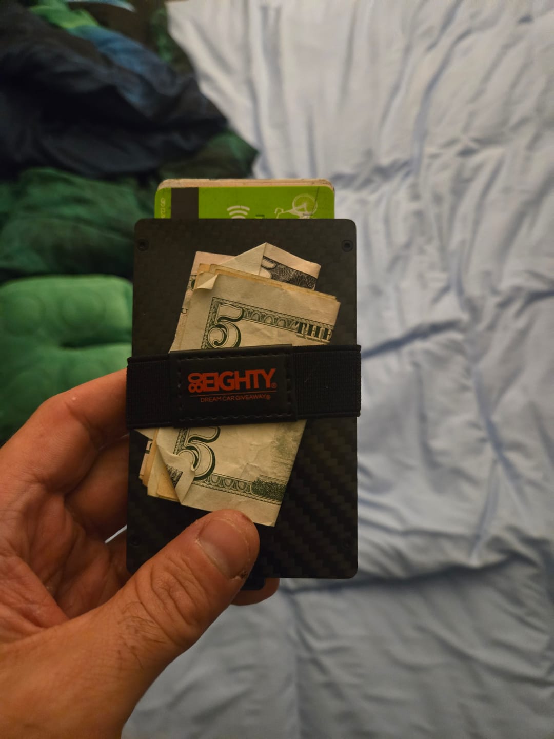 Customer photo review of 80Eighty® Minimalist Carbon Fiber Wallet
