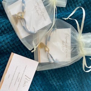 Customer photo review of Bracelet liberty fermoir en T personnalisé médaille gravée