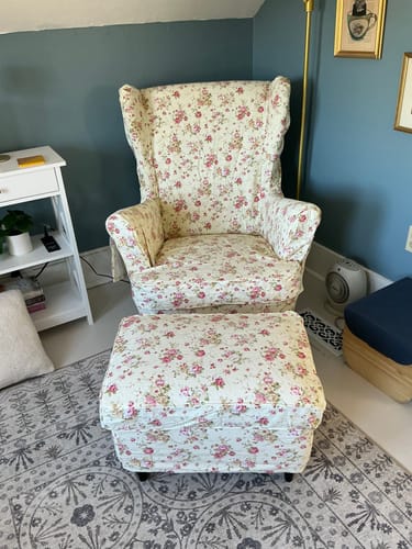 Customer photo review of Strandmon Ottoman Cover, Footstool Cover