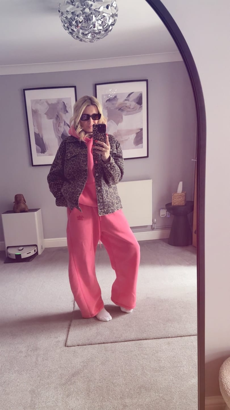 Customer photo review of Soufflé Baggy Hoodie Set