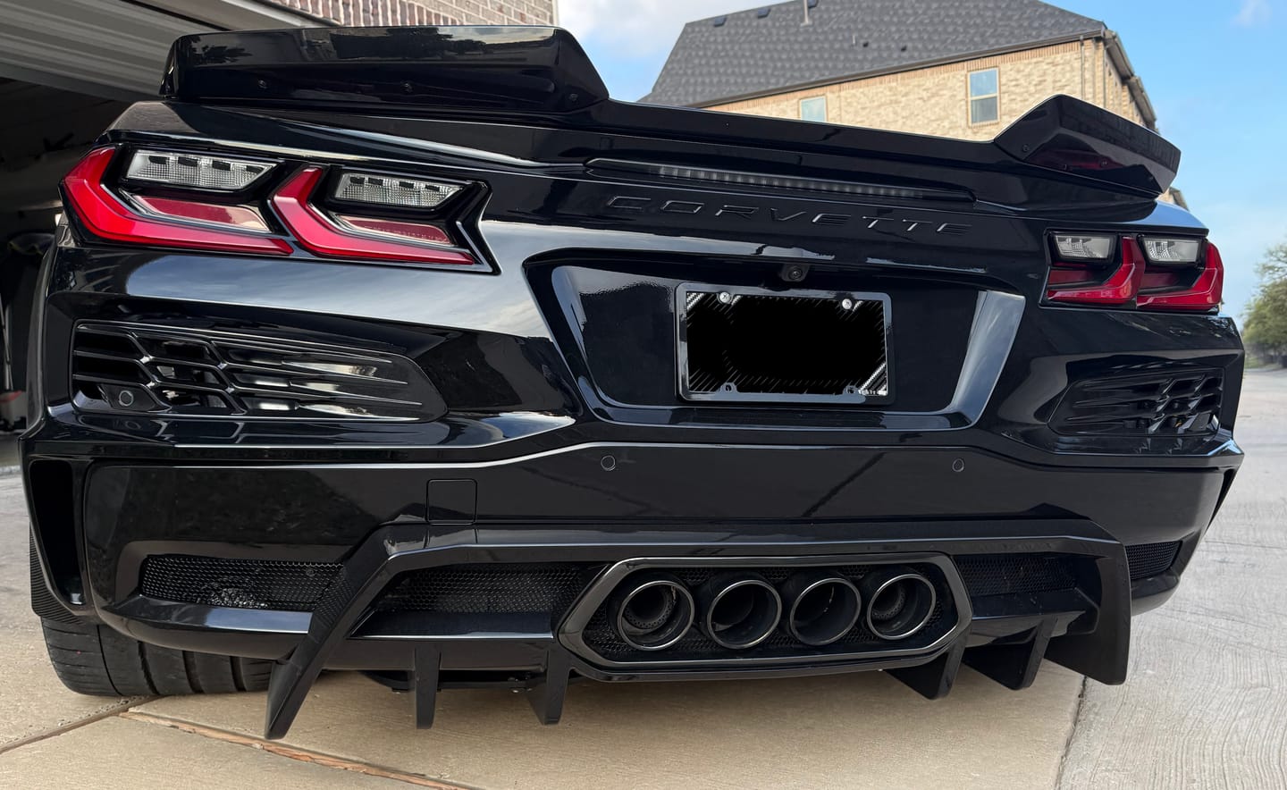 Customer photo review of 2023-Up Corvette C8 Z06 Rear Bumper Finned Diffuser