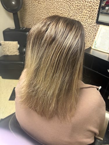 Customer photo review of Virgin XO Invisible Weft with PU Hole Hair Extensions Ash Brown Balayage #7/7/ICY