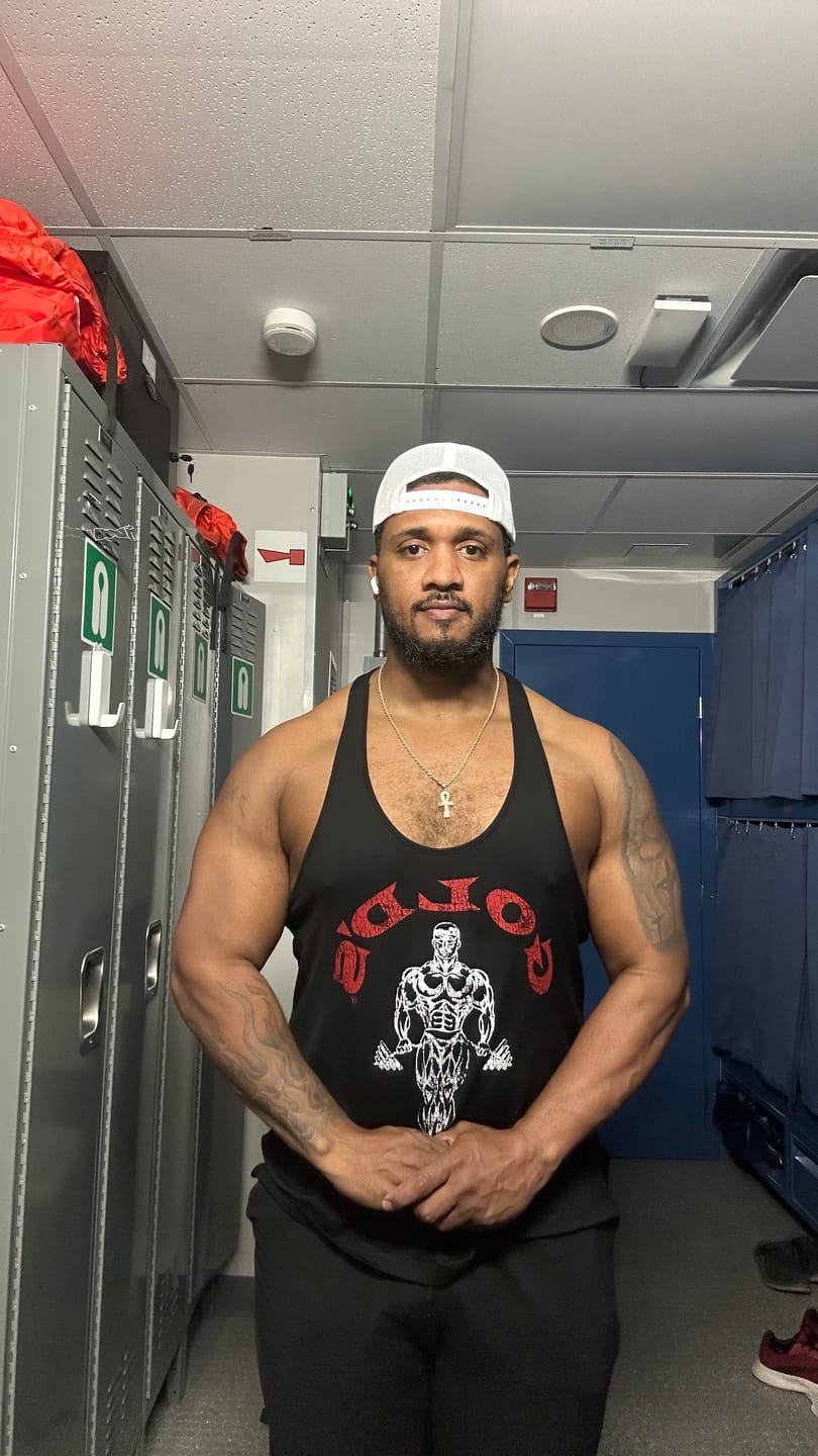 Customer photo review of 3003 - Gold's Iron Legacy Icon Stringers