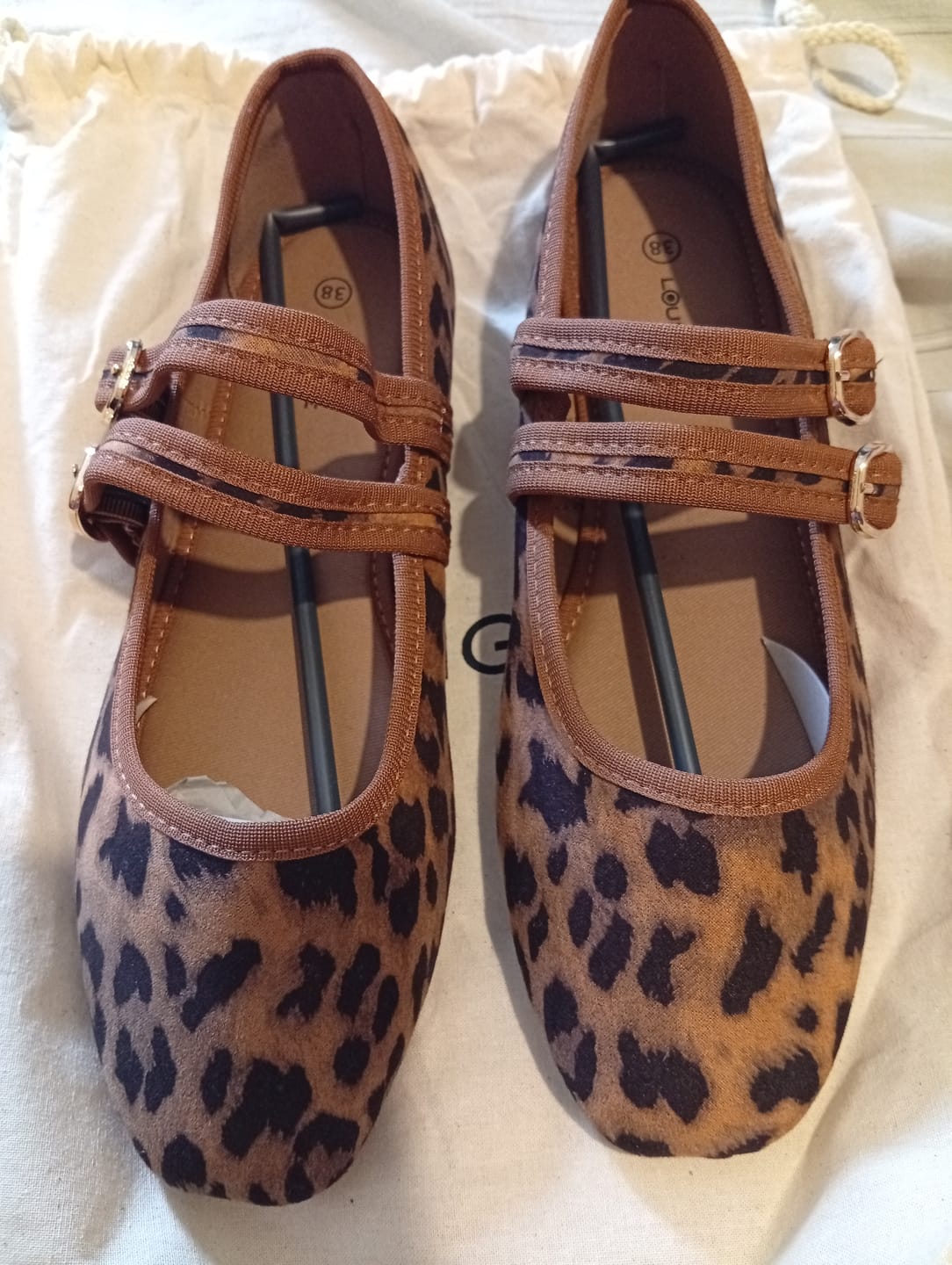 Customer photo review of Zapato Ballerina Animal Print