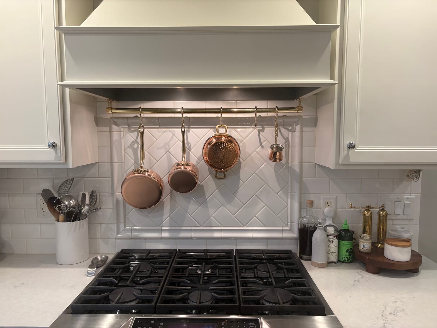 Customer photo review of Pot Rail – Unlacquered Polished Brass