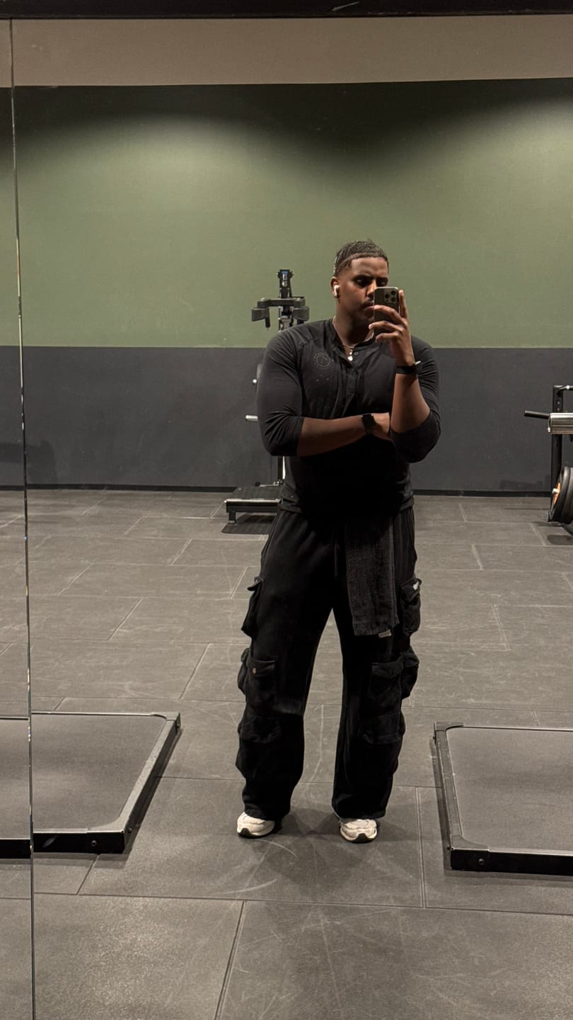 Customer photo review of 2005 - Hella Pocket Sweats