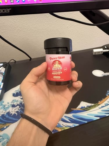 Customer photo review of Gelato 33 Gummies