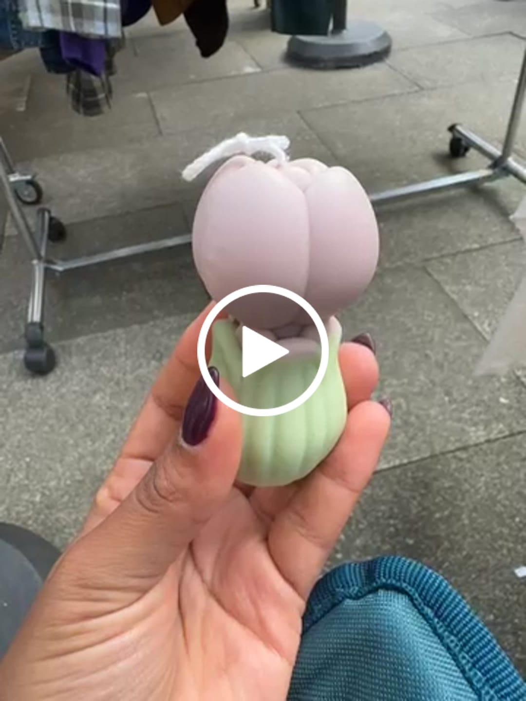 Customer video review of Fragancia CHRISTMAS HUG