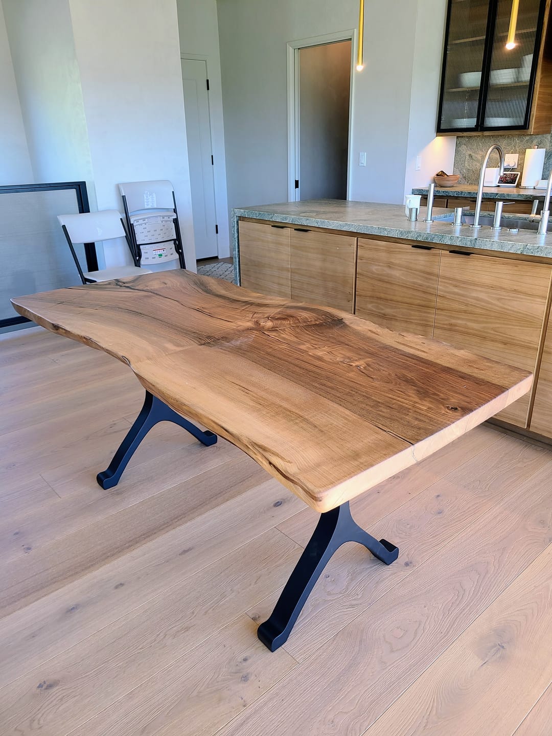 Customer photo review of Furniture Legs 401/437 Wishbone 28" H MCM style for Woodworking