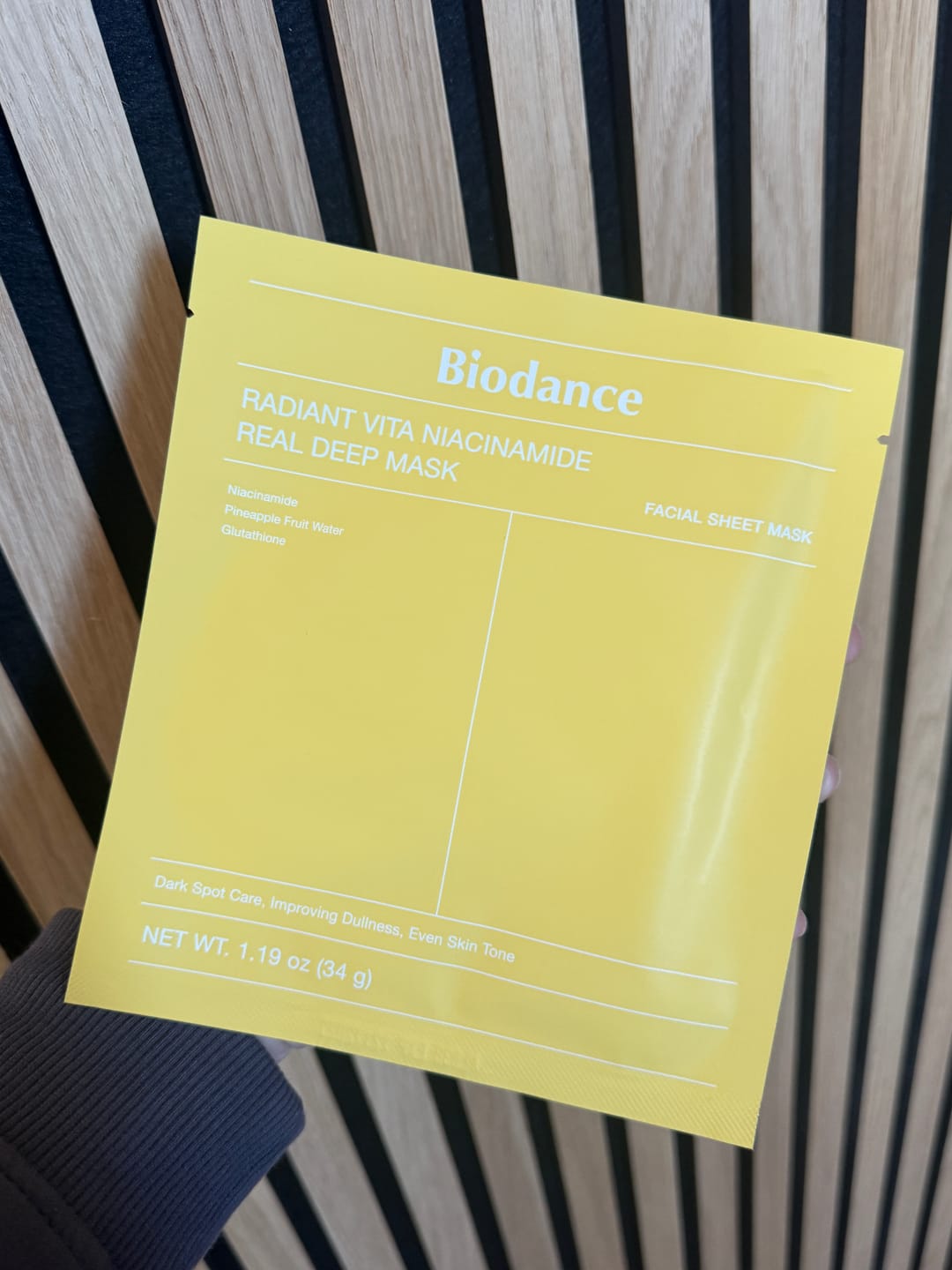 Customer photo review of Hidrogela maska ar niacinamīdu mirdzuma piešķiršanai ādai Biodance Radiant Vita Niacinamide Real Deep Mask