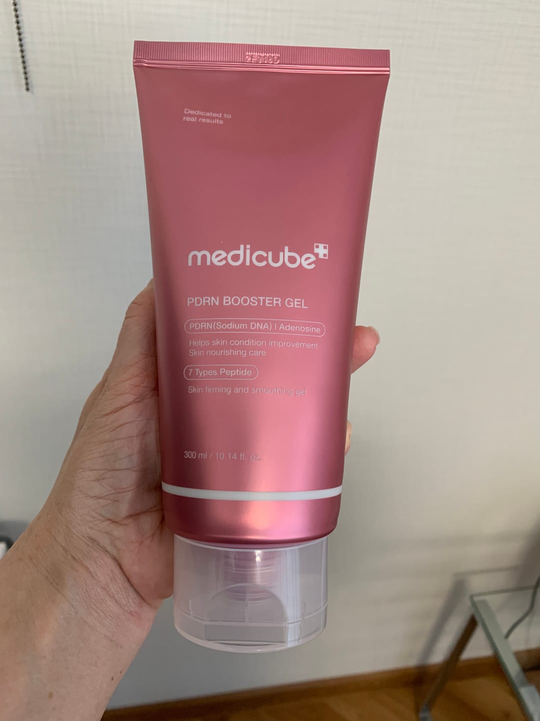 Customer photo review of Gels-būsteris ar PDRN mikrostrāvas ierīcei Medicube PDRN Booster Gel