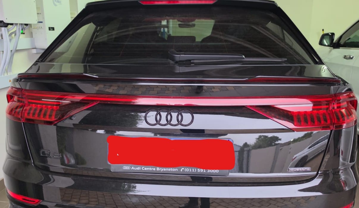 Customer photo review of Audi Q8 Mid Tail Gate Spoiler