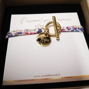 Customer photo review of Bracelet liberty fermoir en T personnalisé médaille gravée