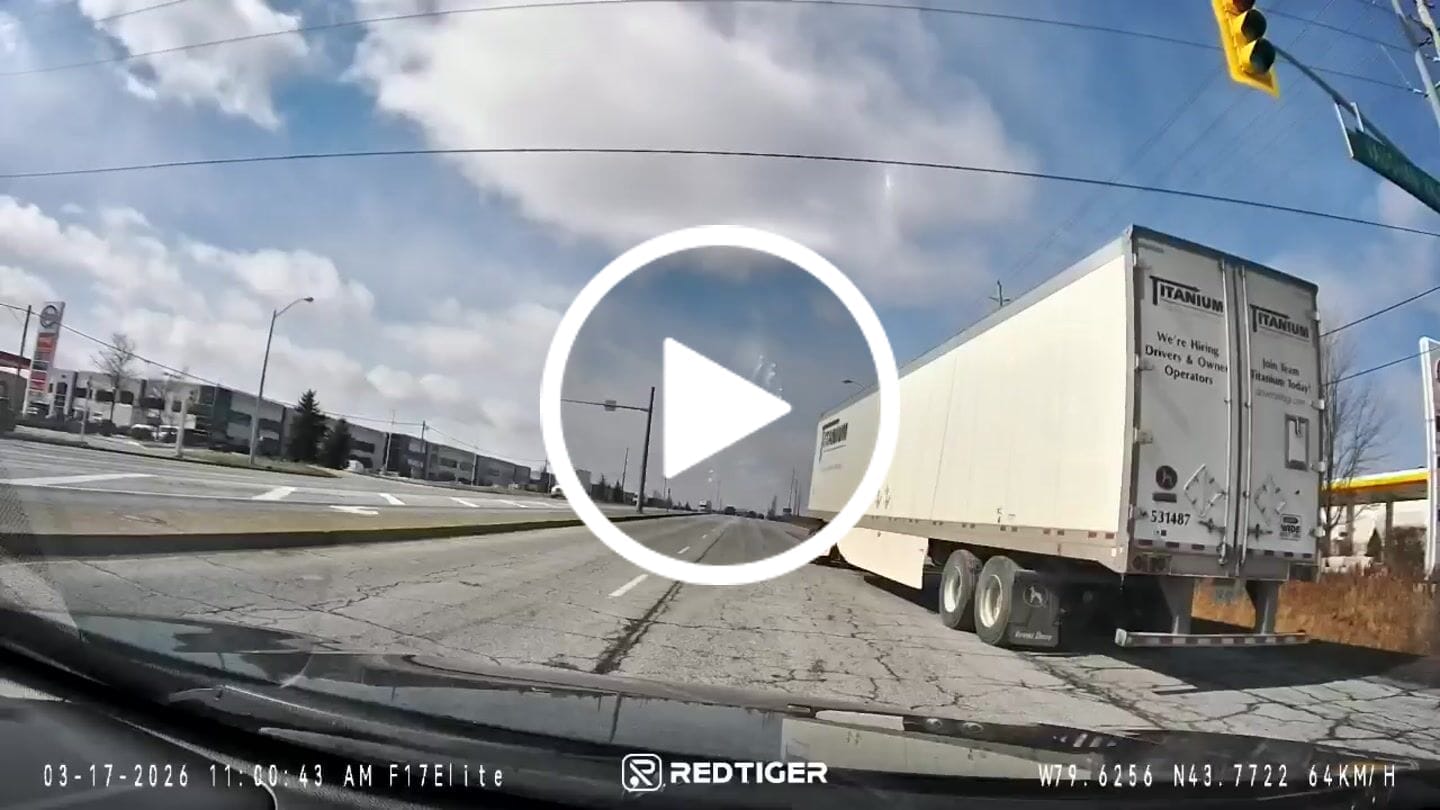 Customer video review of REDTIGER F17 Elite 4K 3 Channel Dash Cam Sony STARVIS 2 Dual HDR WIFI 6 Full Night Color