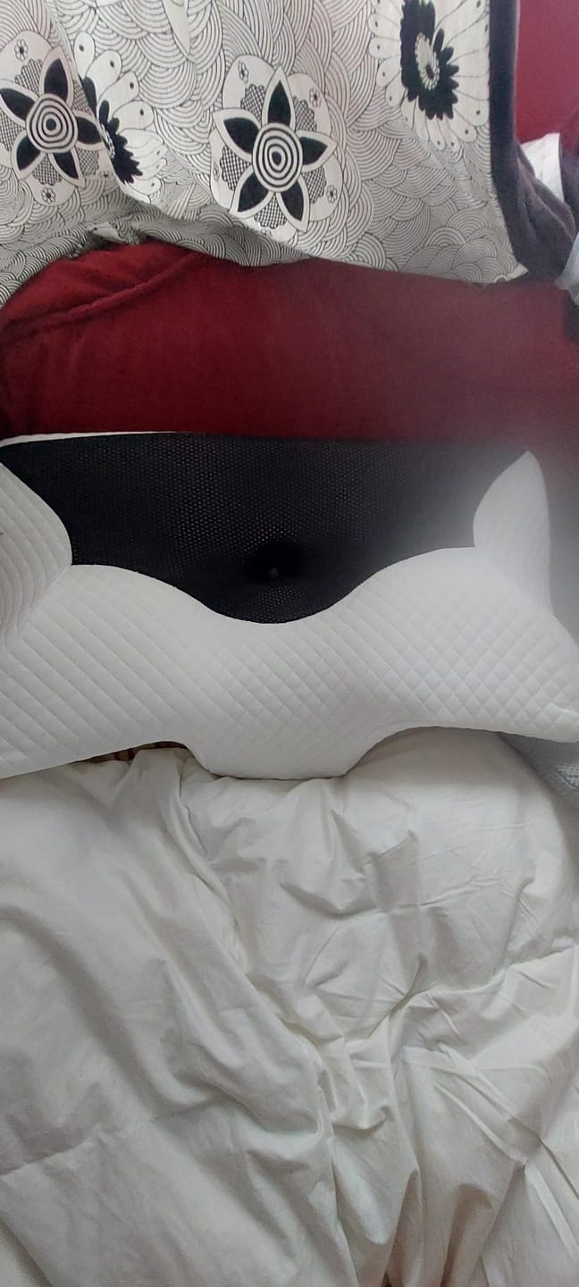 Customer photo review of Almohada Cervical Anti Ronquidos + Funda Almohada Gratis Regalo
