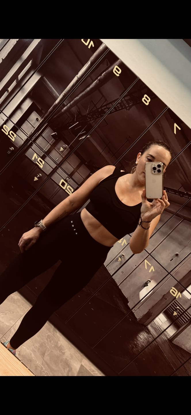 Customer photo review of MOTION SEAMLESS LEGGINGS