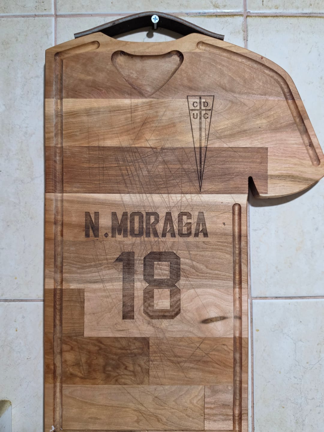 Customer photo review of Tabla Futbol Personalizada