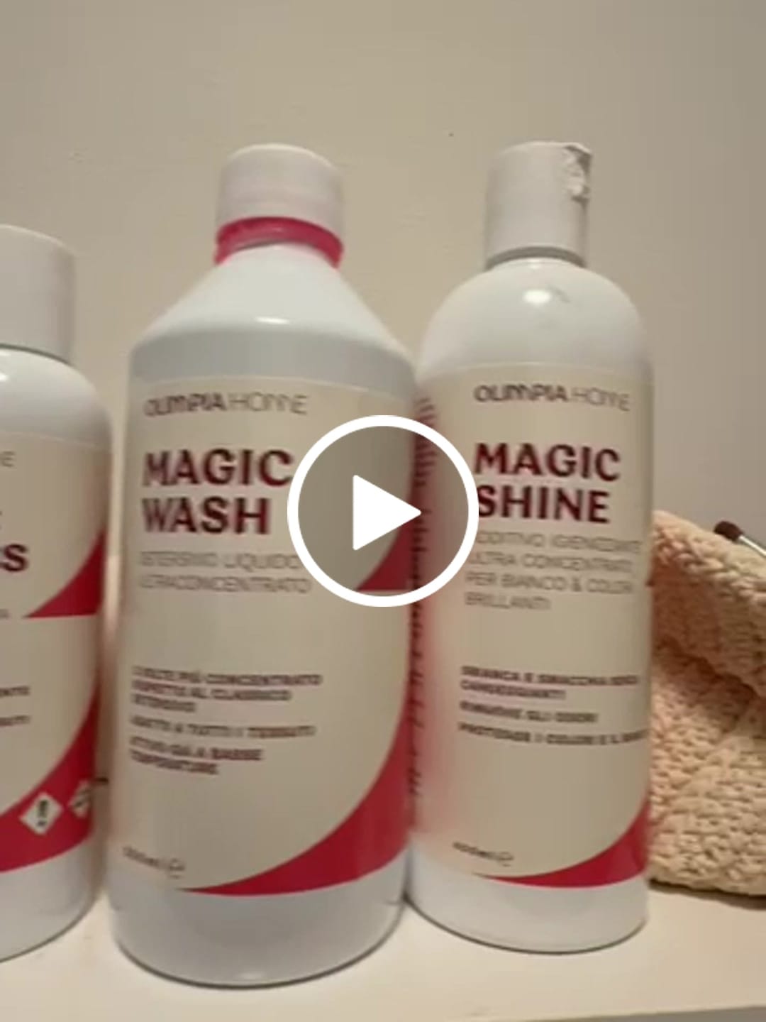 Customer video review of Magic Shine - Additivo Igienizzante Ultra Concentrato per Bianco & Colori Brillanti Ml.400