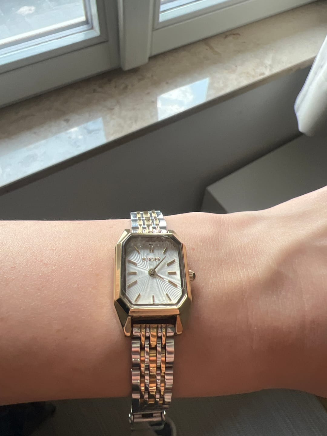 Customer photo review of Isabell Petite Gold Silver