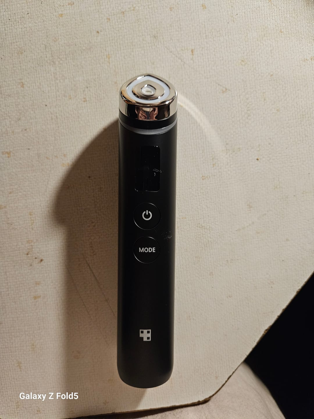 Customer photo review of Mikrostimulācijas ierīce ādas kopšanai Medicube AGE-R Booster Pro