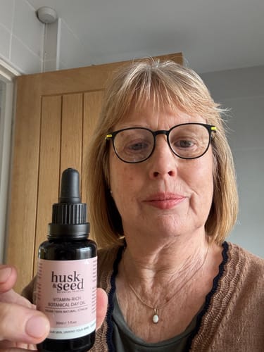 Customer photo review of Day & Night Facial Oil Duo (Save 5%)