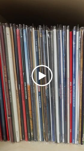 Customer video review of Mueble Vinilos 115 COMPO ABEDUL — Kallfu.cl