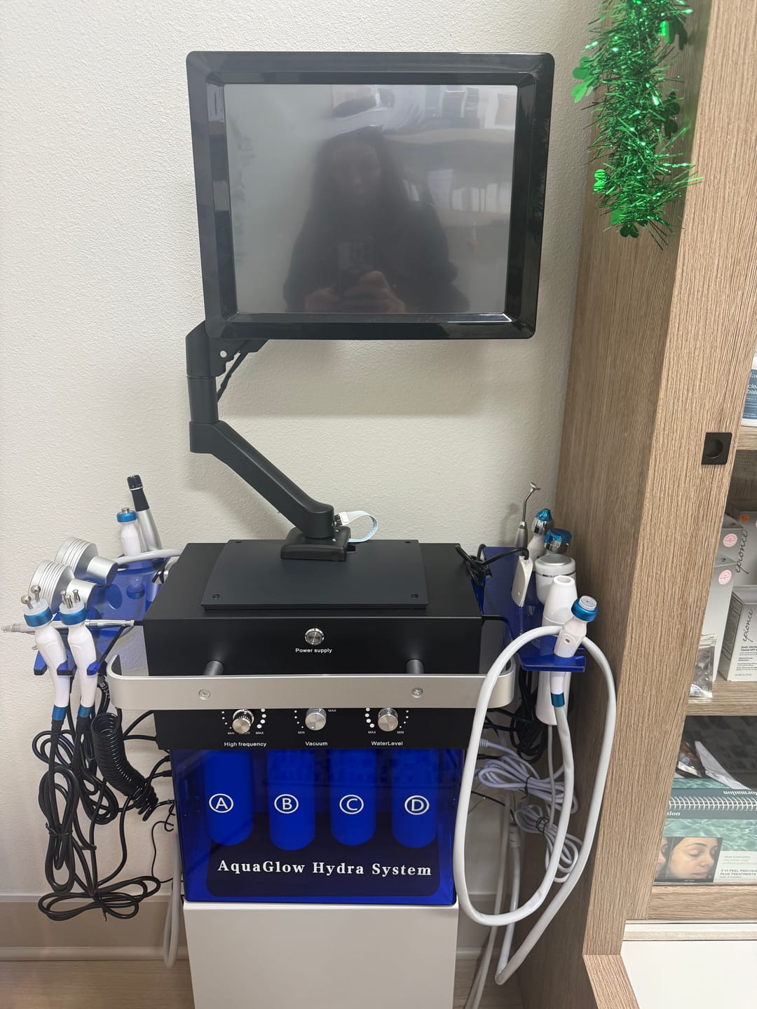 Customer photo review of Hydra Dermabrasion Facial Machine Professional