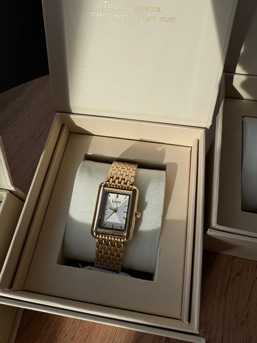 Customer photo review of Olivia Gold White