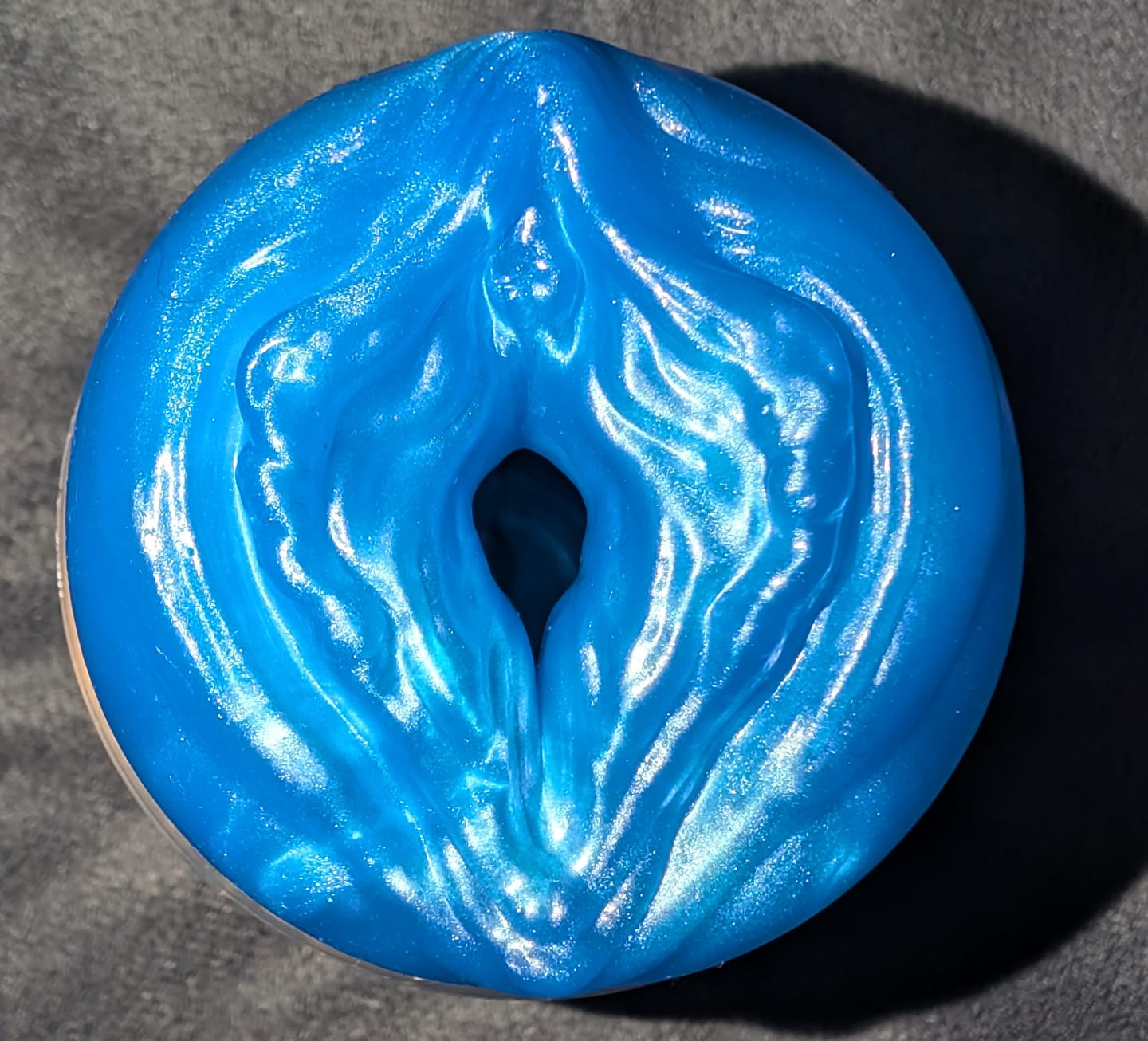 Customer photo review of Quickshot Alien Lady/Butt - Metallic Blue