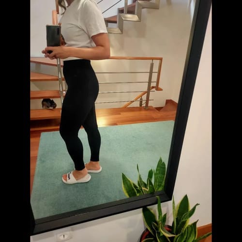 Customer photo review of Anti Cellulite Leggings - Den permanente løsningen på cellulitter