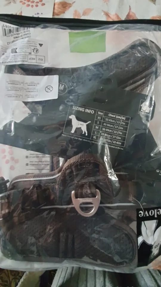 Customer photo review of TruePet Anti-Zug Hundegeschirr | Reflektierend für Nachtsicherheit | Gepolstertes Mesh mit Frontring