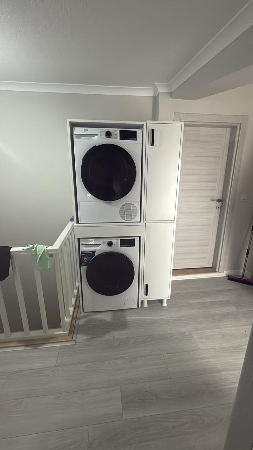 Customer photo review of Rani KD113 Çamaşır Ve Kurutma Makinesi Dolabı Çekmeceli Banyo Dolabı Beyaz