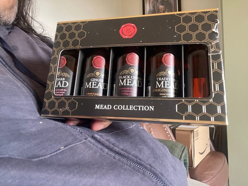 Customer photo review of Miniature Mead Gift Box - Lyme Bay