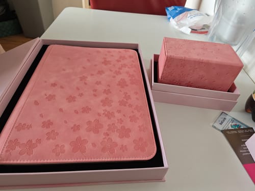 Customer photo review of Cherry Blossom - Deckbox