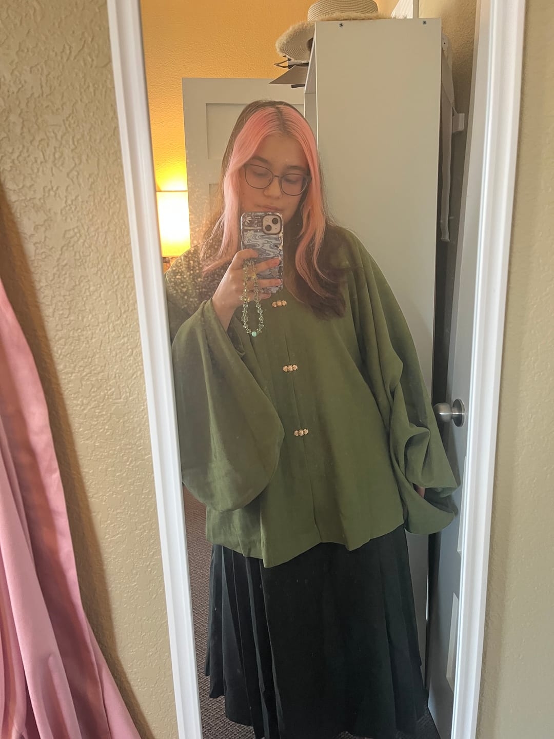 Customer photo review of Sen Lin 森林 Forest Fairy Modernized Ming Dynasty Liling Top & Easy-Wear Mamian Set