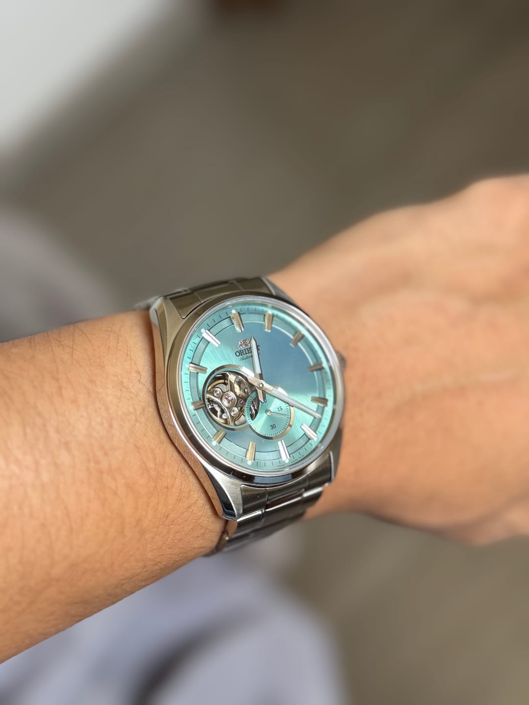 Customer photo review of Reloj Orient Automatic RA-AR0009L Open Heart 40.8 mm