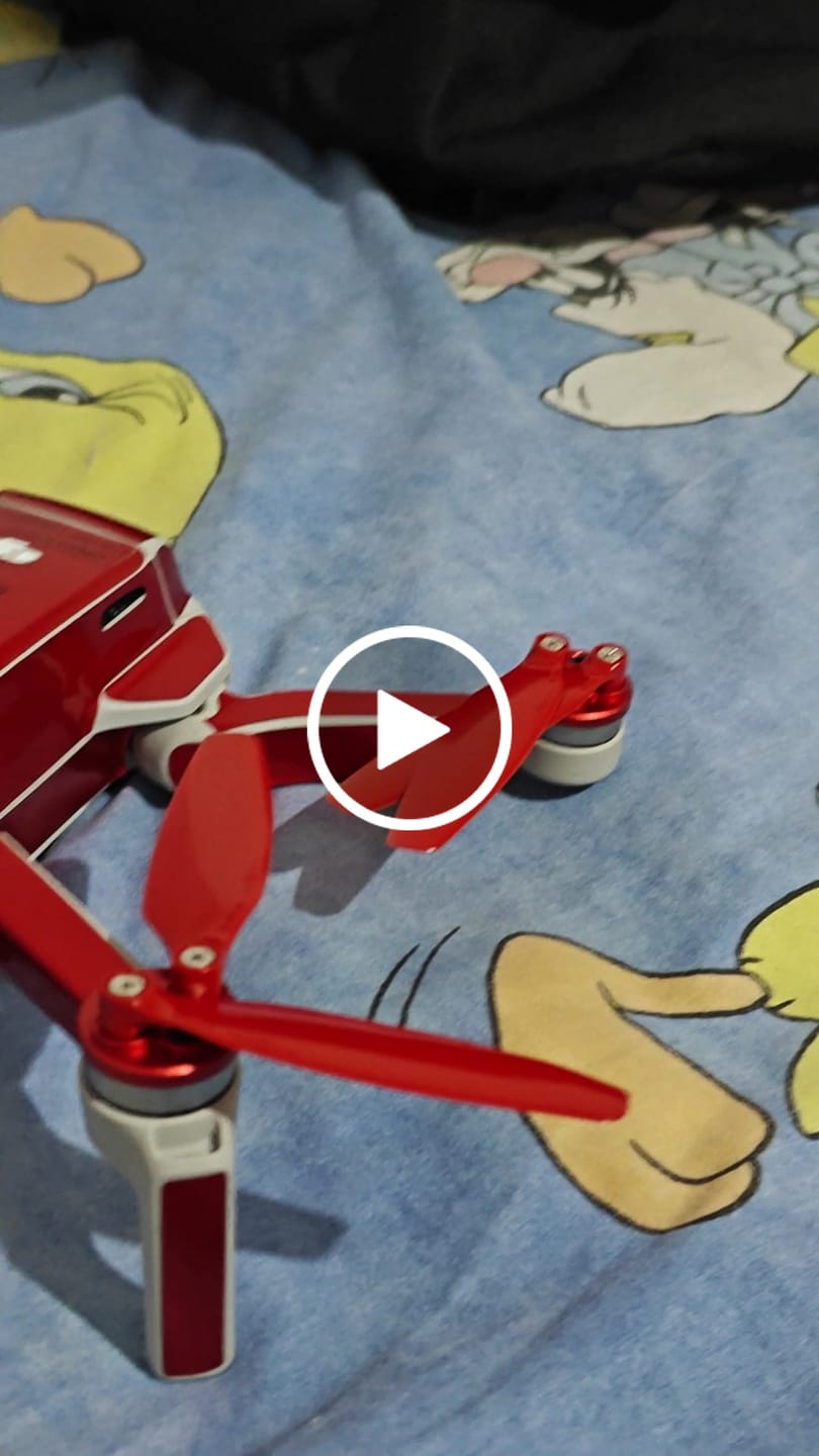 Customer video review of DJI Mini 2 / SE STEALTH Upgrade Propellers - x4 Red