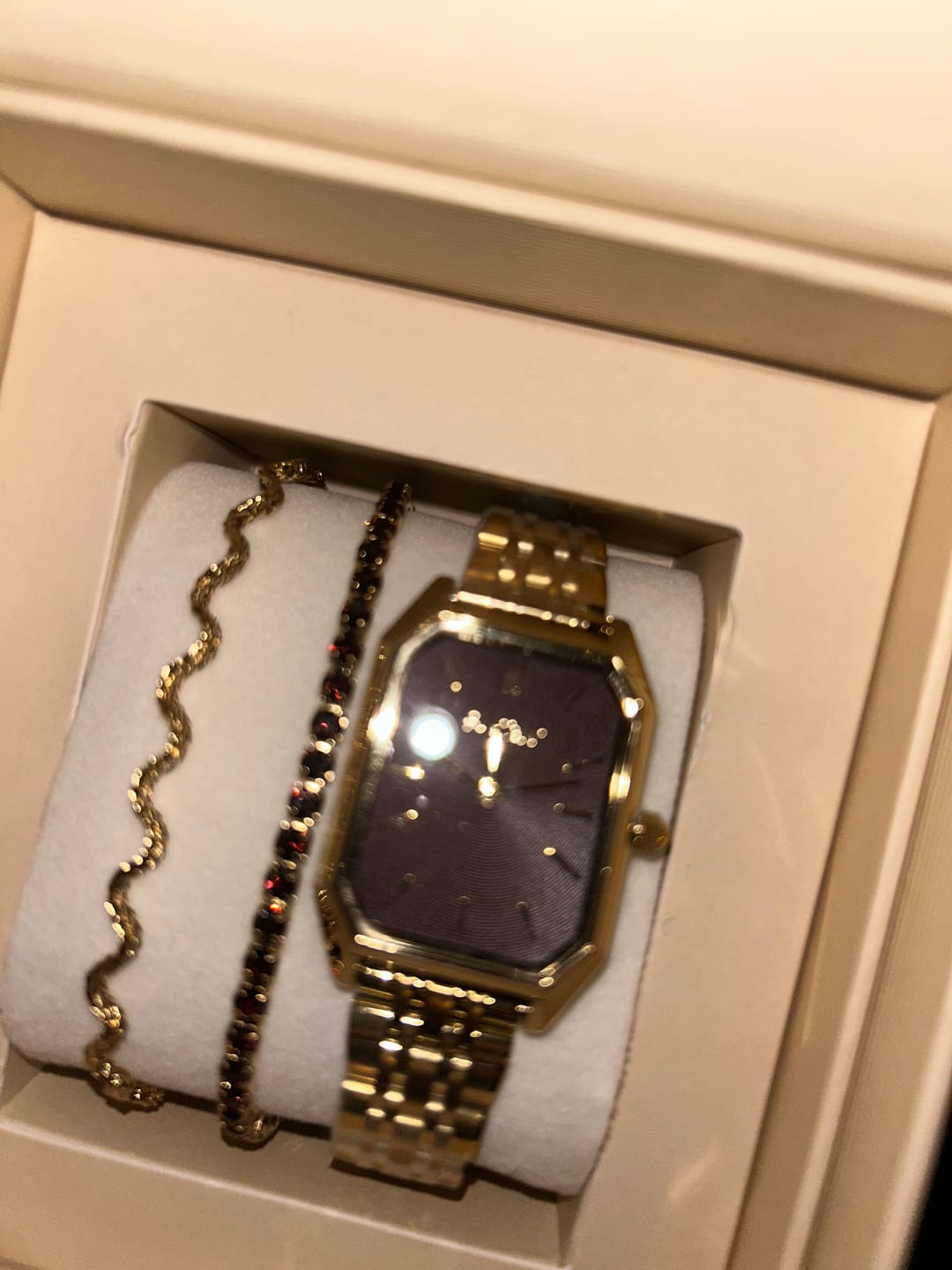 Customer photo review of Ava Gold Burgundy