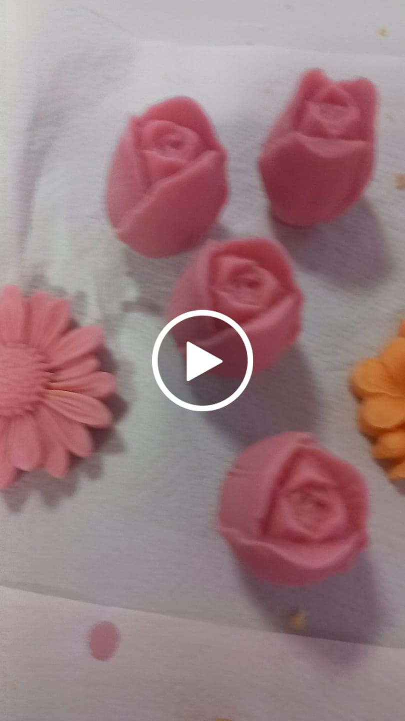 Customer video review of Fragancia FLORAL EXPLOSION