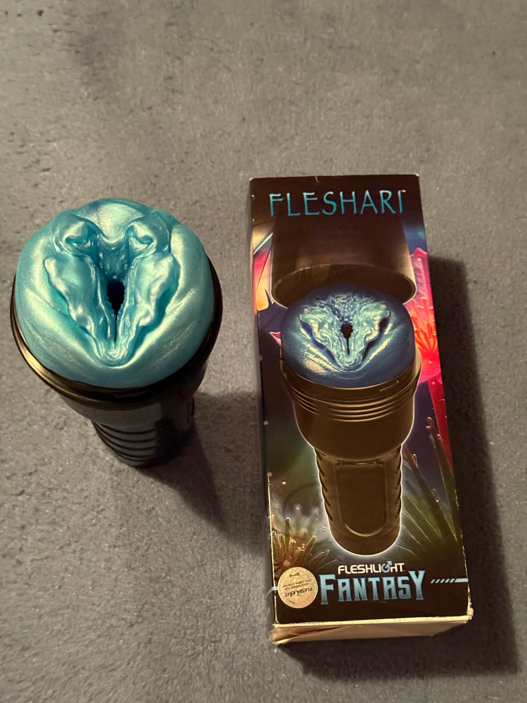 Customer photo review of Fleshari Blue Alien Stroker