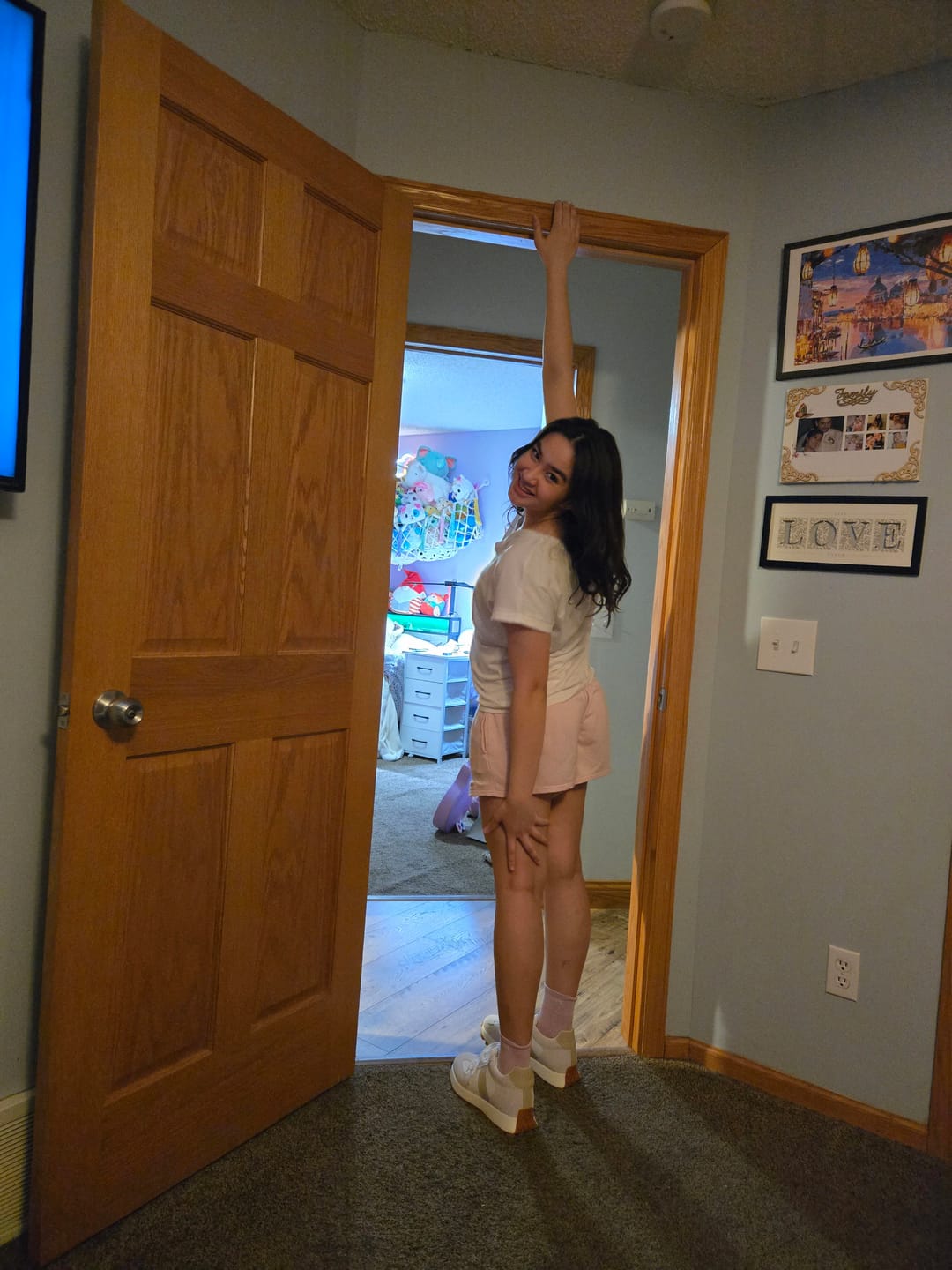 Customer photo review of ELEVATESHOES LIBRA