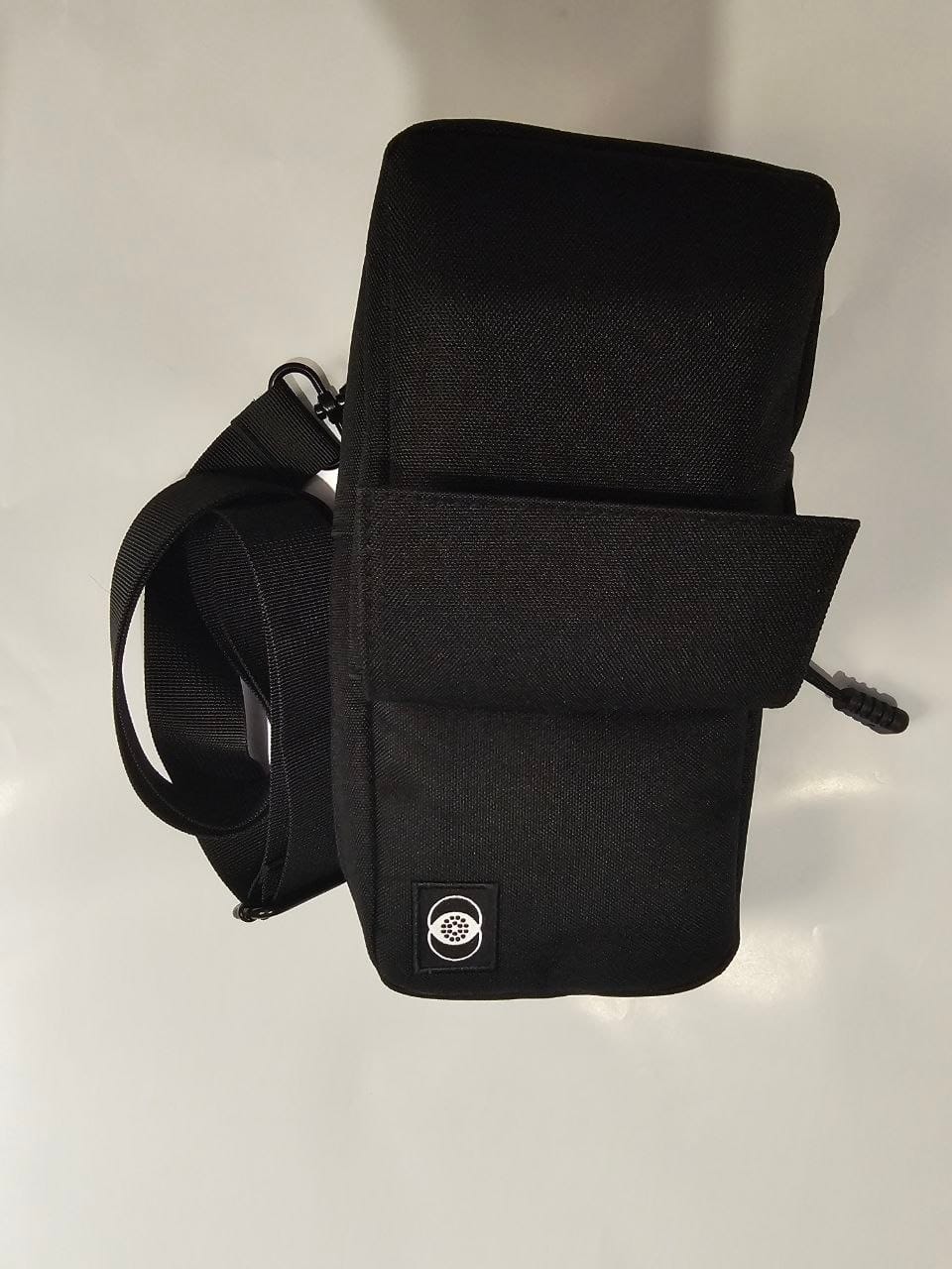 Customer photo review of Retrospekt SX-70 Sonar Autofocus Black Camera Bag
