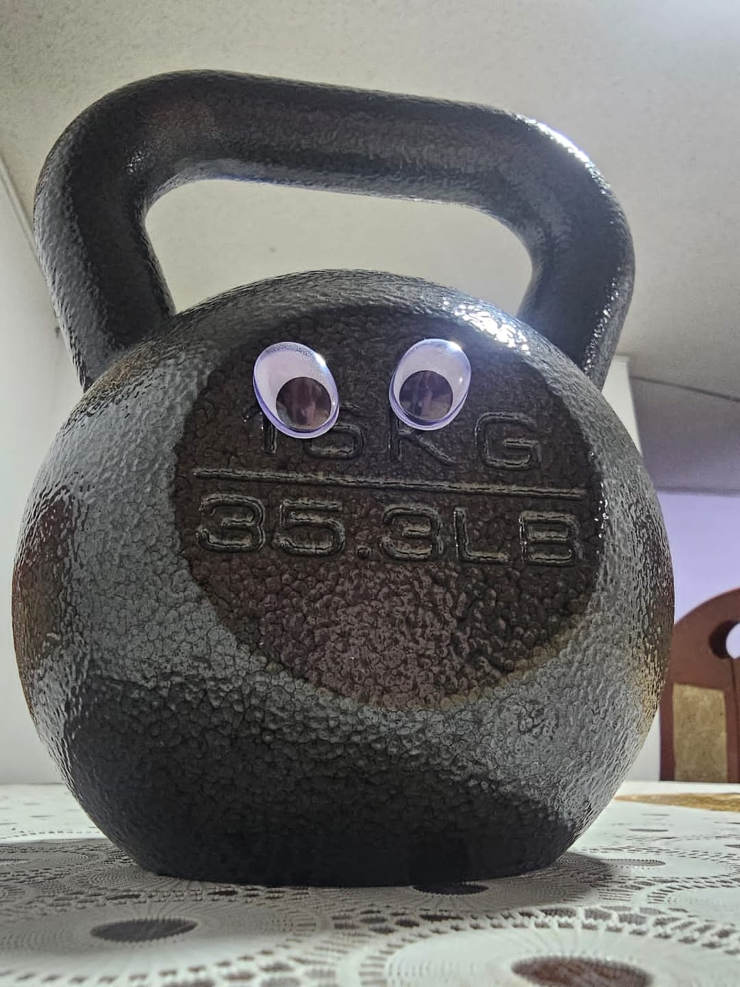 Customer photo review of Pesa Rusa o Kettlebell de Hierro Fundido