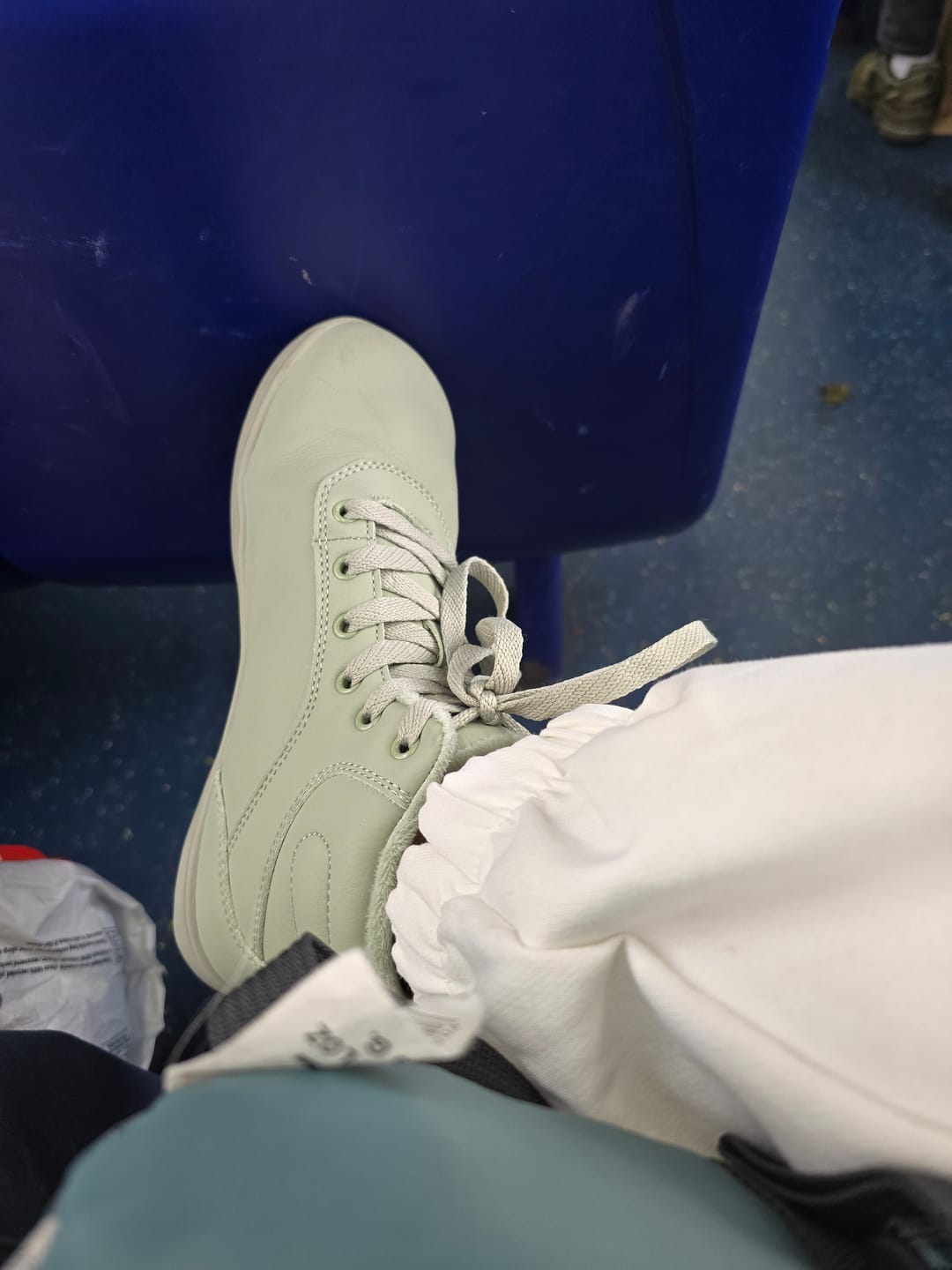 Customer photo review of Spruce - Winter Barefoot Shoes