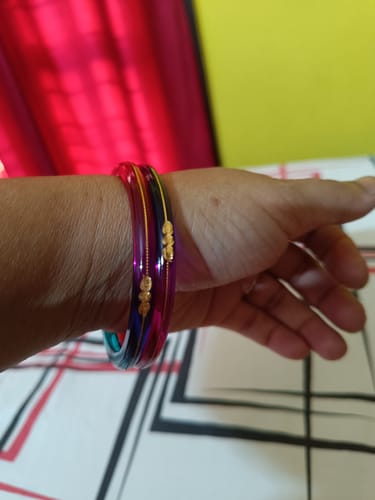 Customer photo review of A Colorful Set for Every Occasion!" - 916 22k Hallmark (Multicolour)