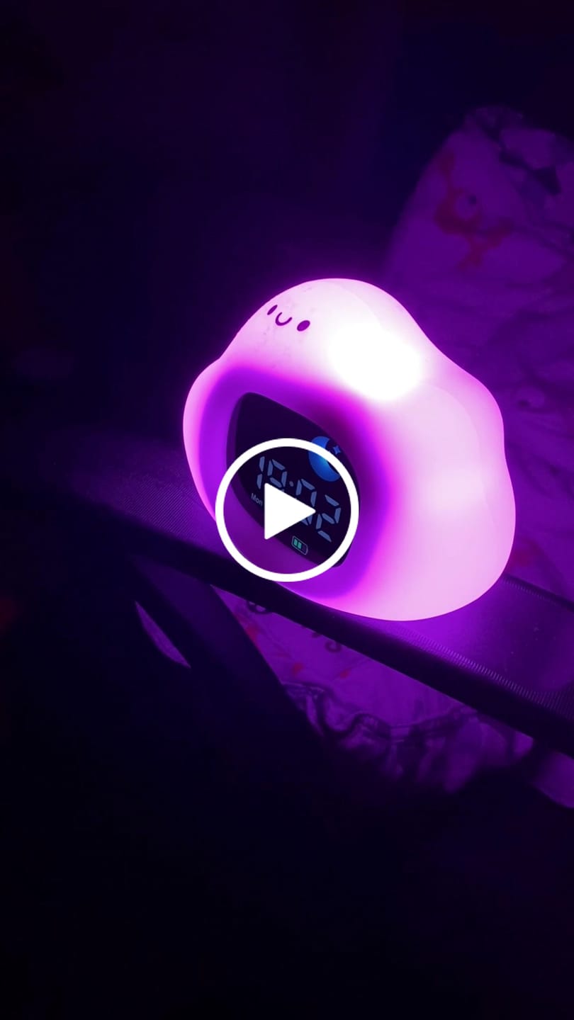 Customer video review of Noomu™ Søvntræner - Natlampe til Børn
