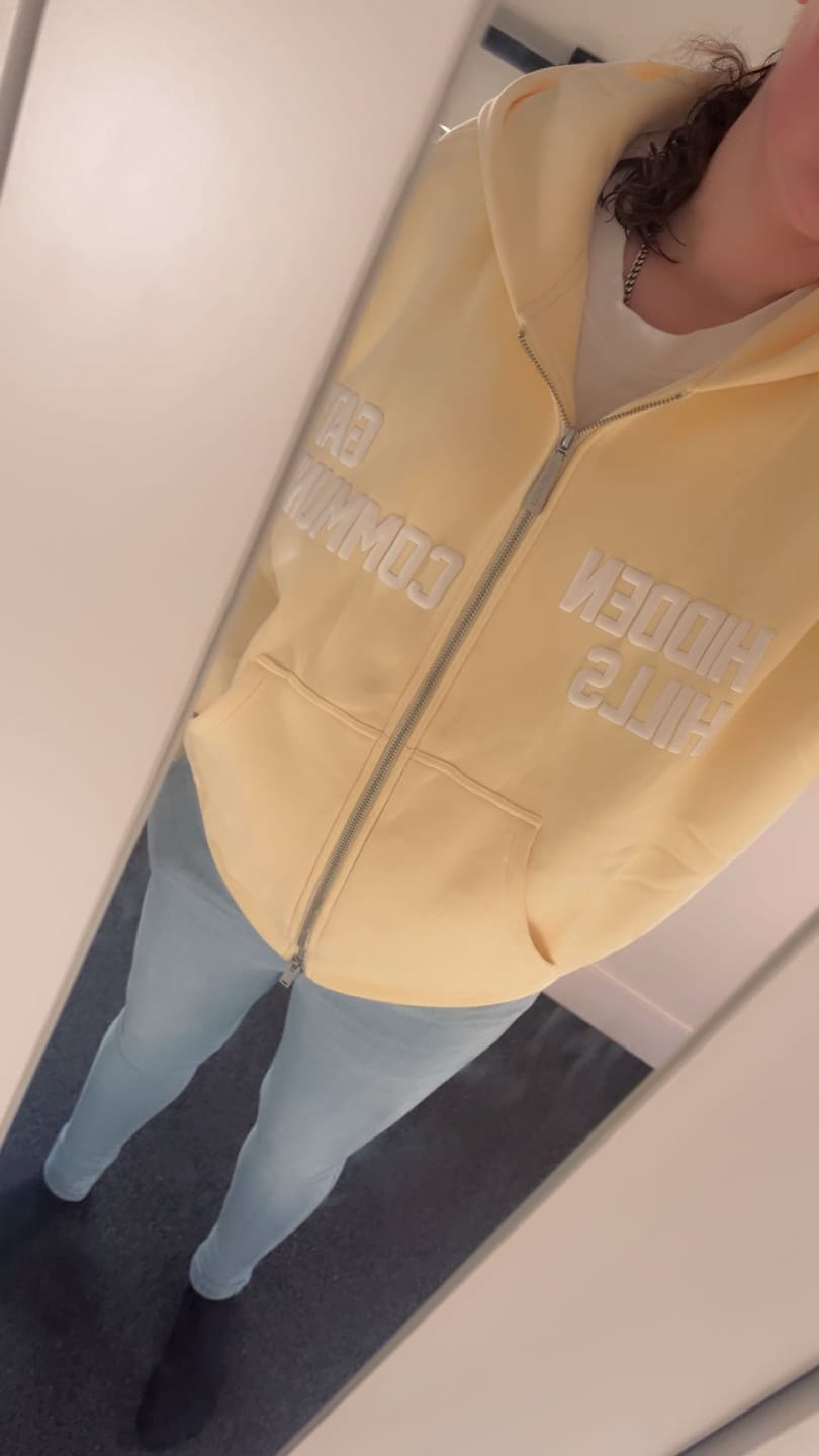 Kundenfoto-Bewertung von LABEL ZIP HOODIE NAVY