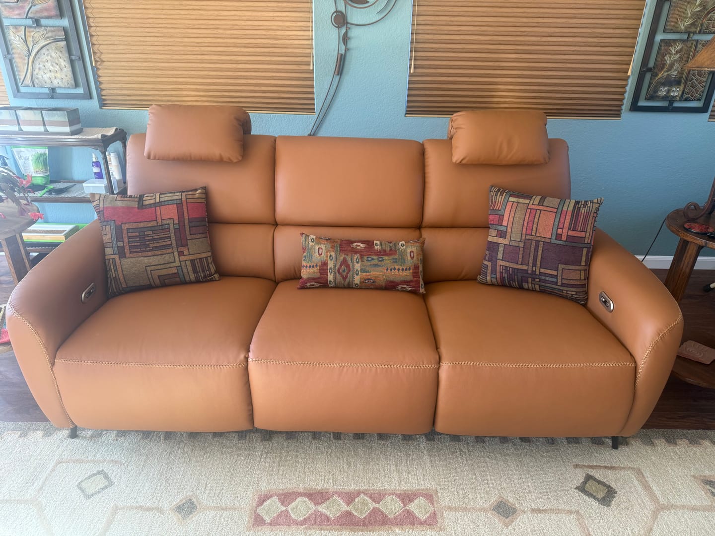 Customer photo review of AeroStretch Massage Edition Power Leather Reclining Sofa with Adjustable Headrest