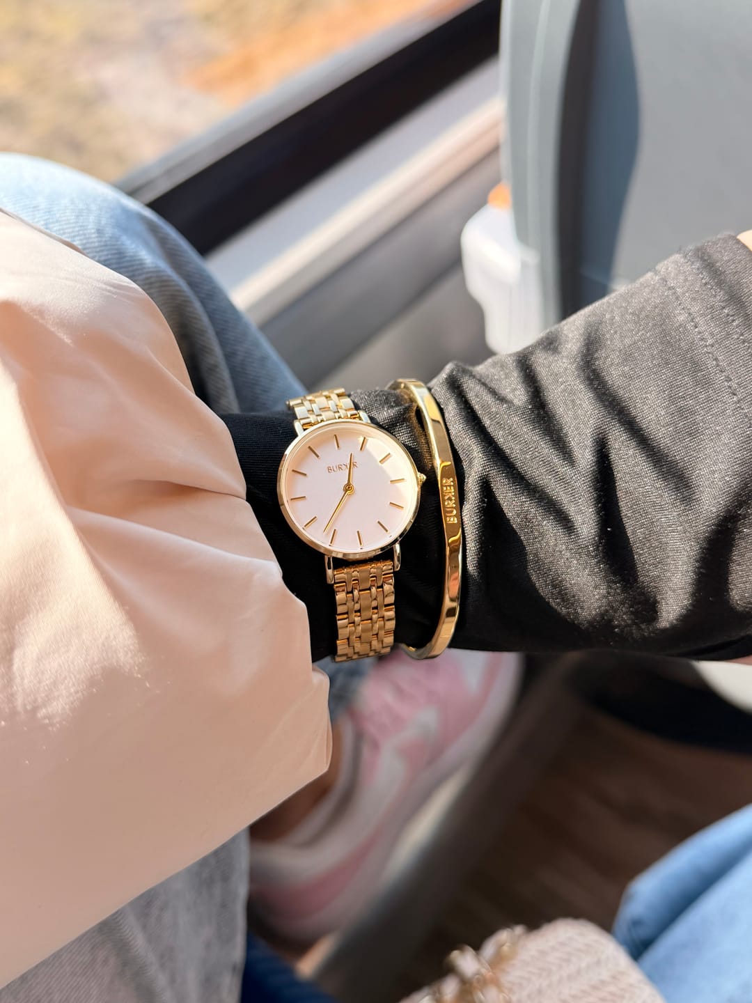 Customer photo review of Eternity Gold Bracelet