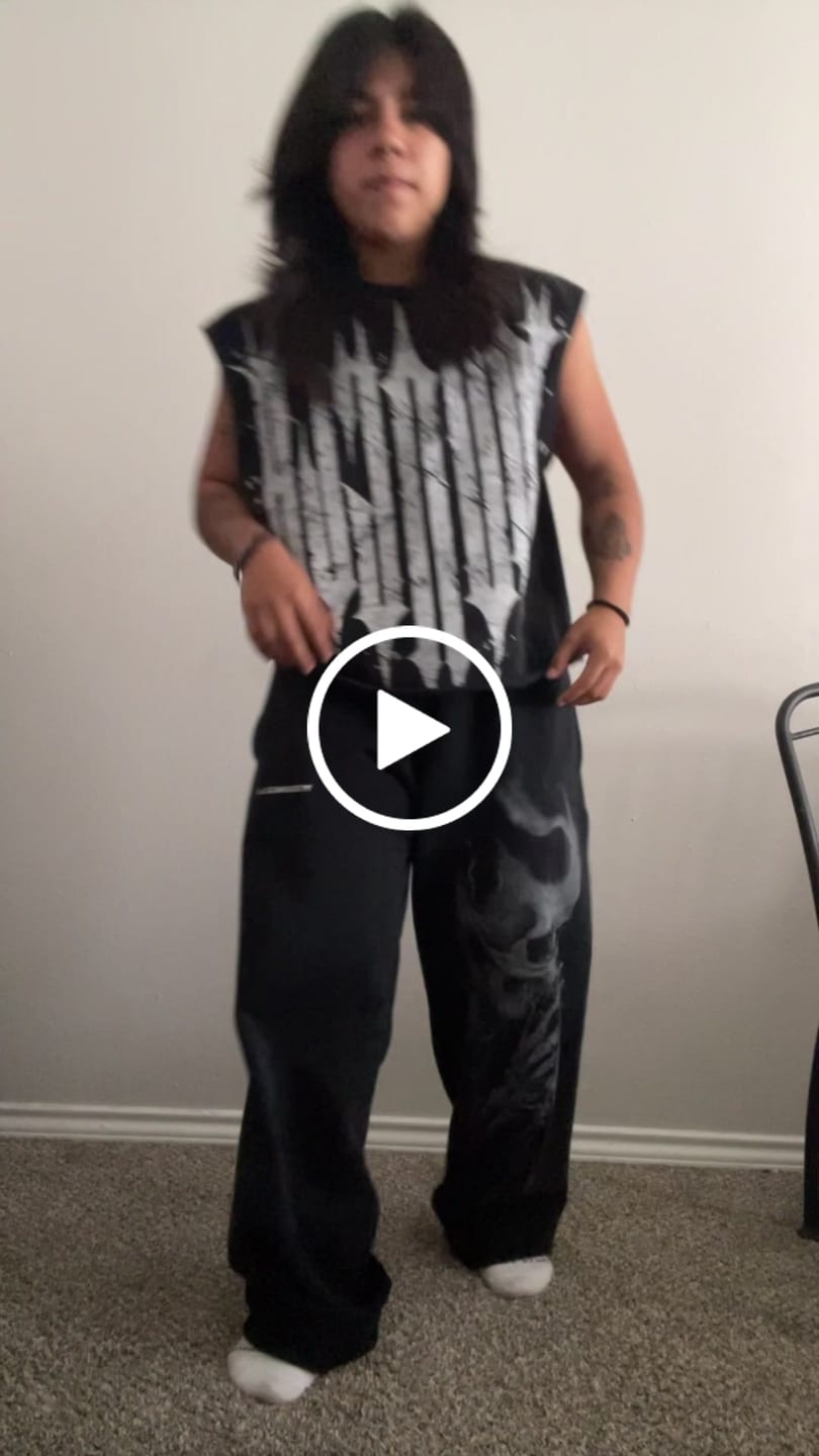 Customer video review of 3021 - Revenge Crop Cut-Offs
